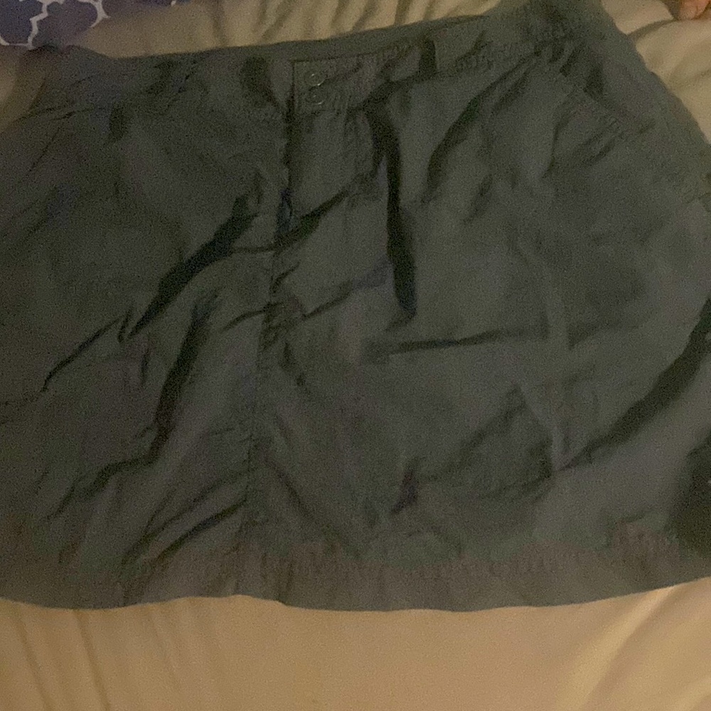 Colombia brand short length skort ,in army green